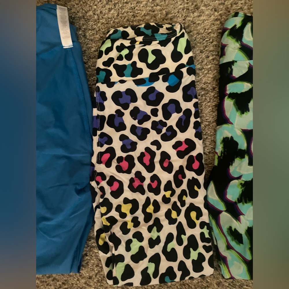 LuLa Roe leggings